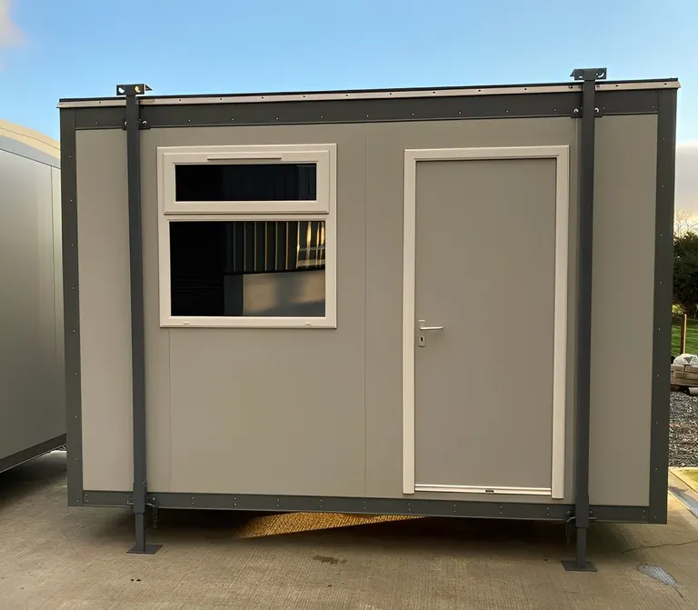 12Ft x 10Ft Jackleg Cabin (Plastisol)