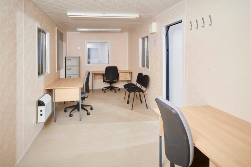 24ft x 9ft Steel Anti-Vandal Office - Image 8